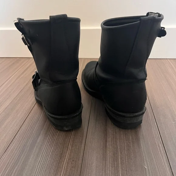 Excellent Condition Frye Boots - Picture 2 of 3